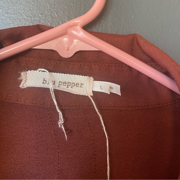 Blu pepper button down blouse size large - Picture 3 of 5